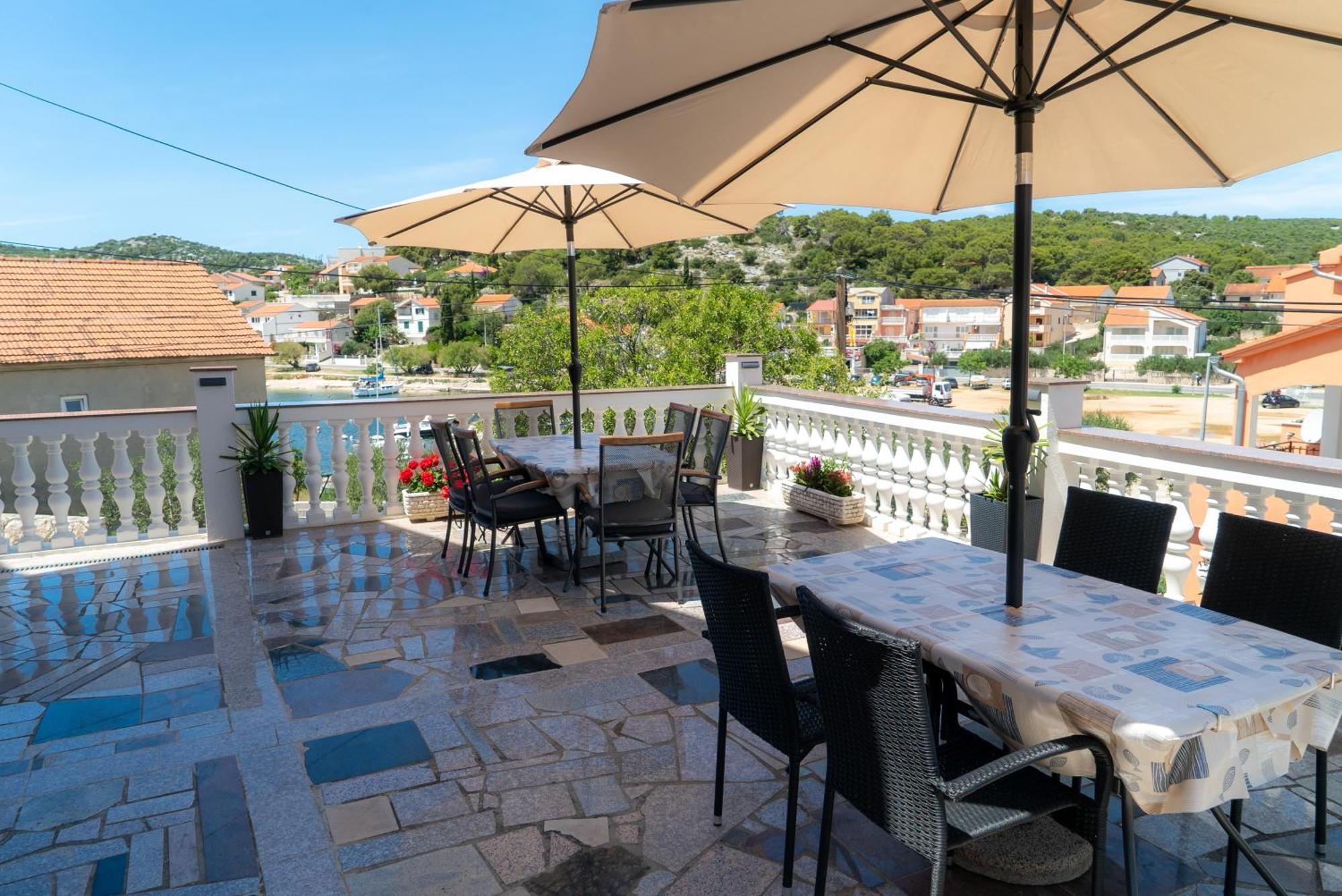 Apartments Zubcic Tisno Dış mekan fotoğraf